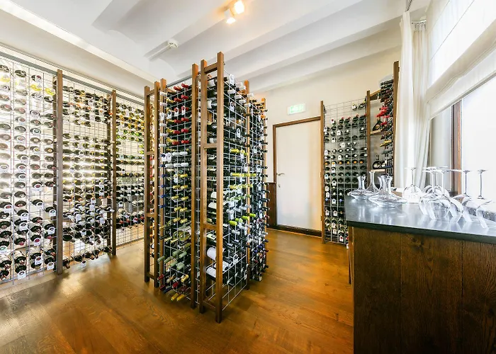 Отель Valuas 5*